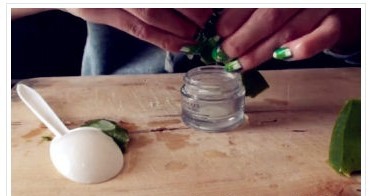 自制唇部磨砂膏