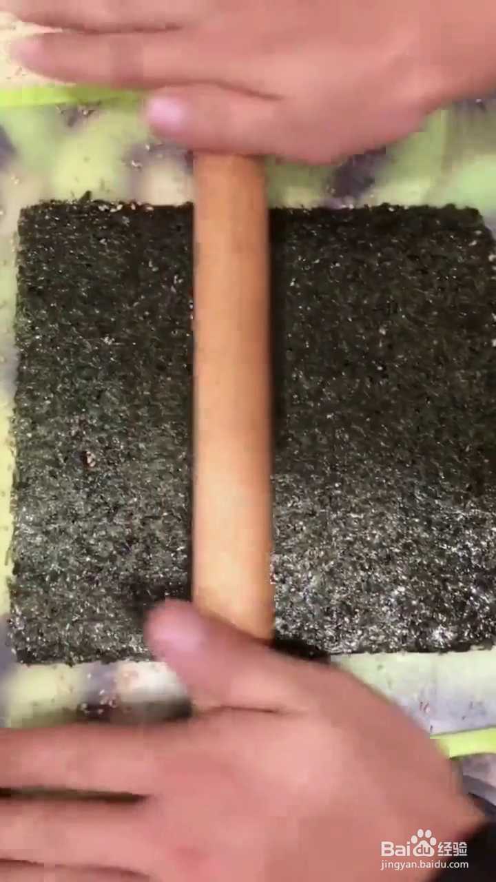 如何制作好吃的芝麻夹心海苔？