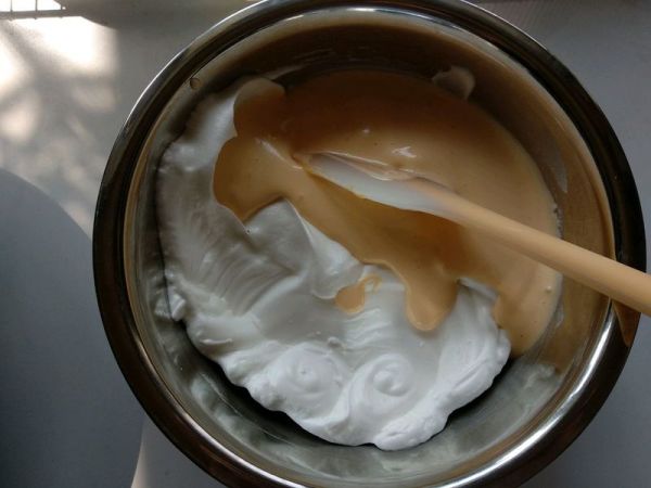 6寸处女座紫水晶鲜花蛋糕