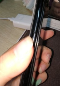 华为nova2s后盖怎么开