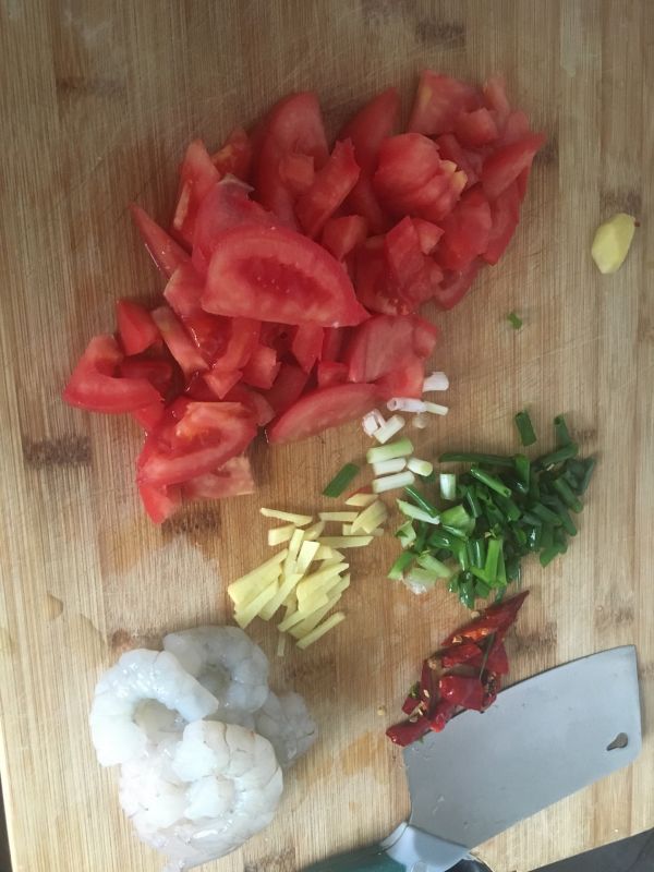 西红柿虾仁疙瘩汤