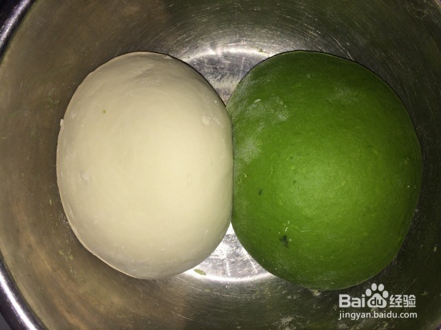 双色香菇饺子的做法