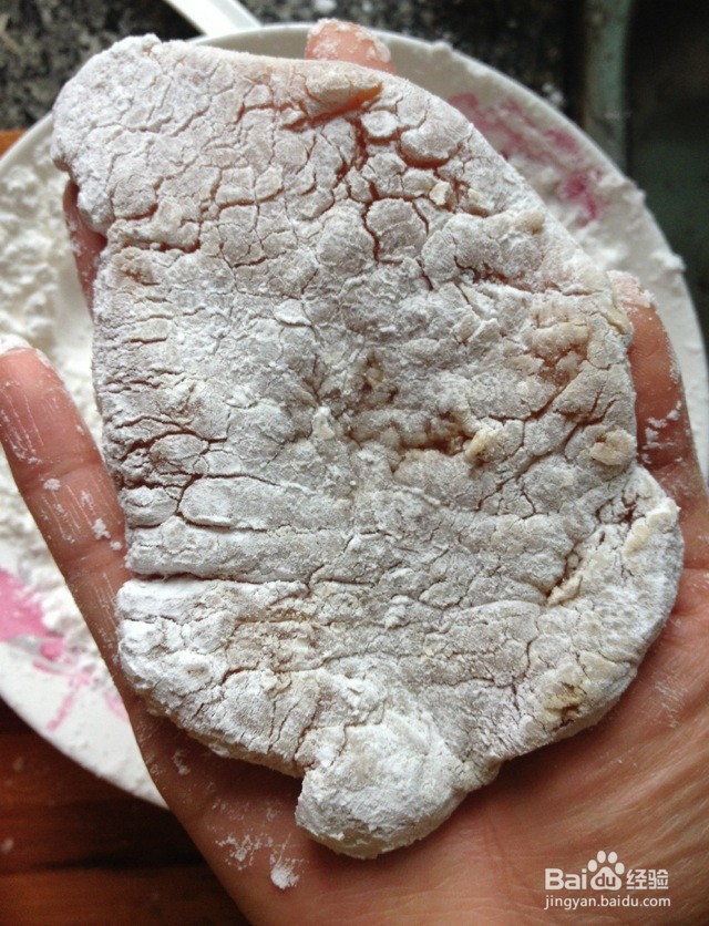 煎炸黑椒猪扒的做法