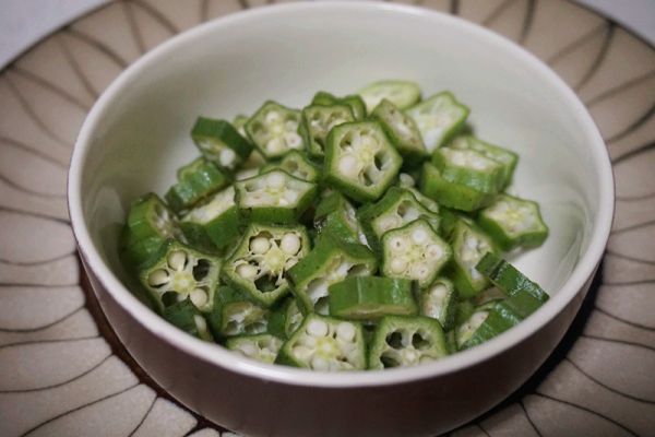 橄榄菜秋葵炒饭