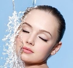 秋天皮肤干燥怎么办?