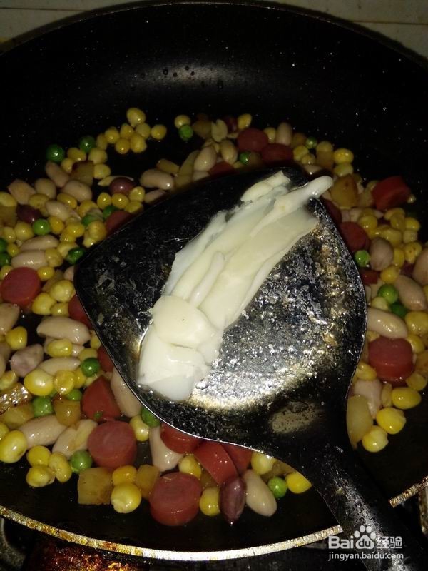 五彩丁炒台湾香肠