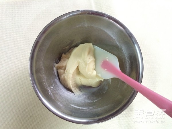 不回缩的戚风杯子蛋糕