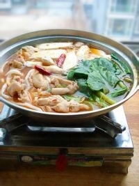 炙美味鸡火锅的做法