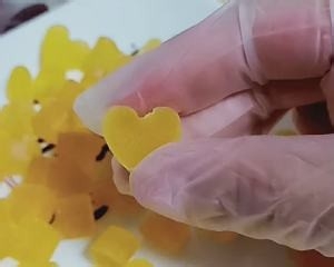 教你制作美味的果汁QQ软糖