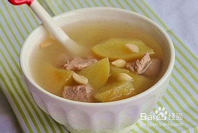 苹果南北杏瘦肉汤