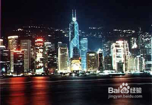 <b>香港两日游去哪里？周末香港游景点攻略指南</b>