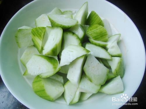 丝瓜鲜炒虾仁