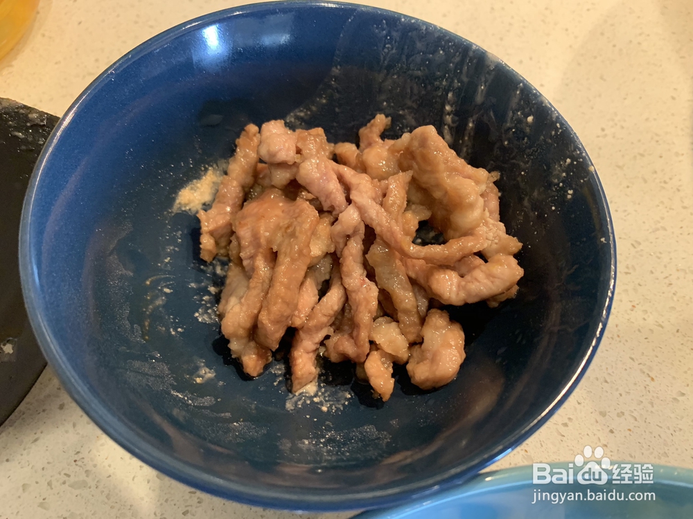 比较好吃的青椒肉丝炒平菇