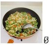 茄酱牛肉杂蔬饭的做法