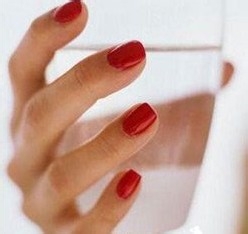 秋季皮肤补水的四个小妙招