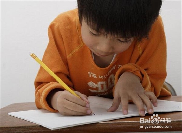 给孩子报特长班家长应该要注意什么