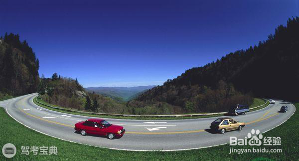 【驾驶知识】新手开车17个转弯技巧!