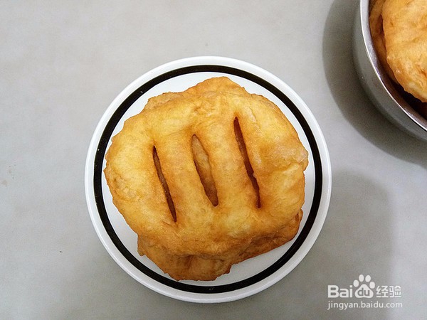 如何做出好吃的炸油饼