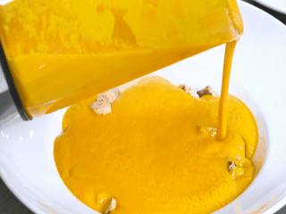 香煎鸡肉培根浓汤怎么做?