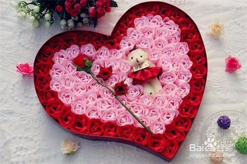 给女朋友送什么礼物好