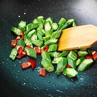 家常菜秋葵炒鸡蛋