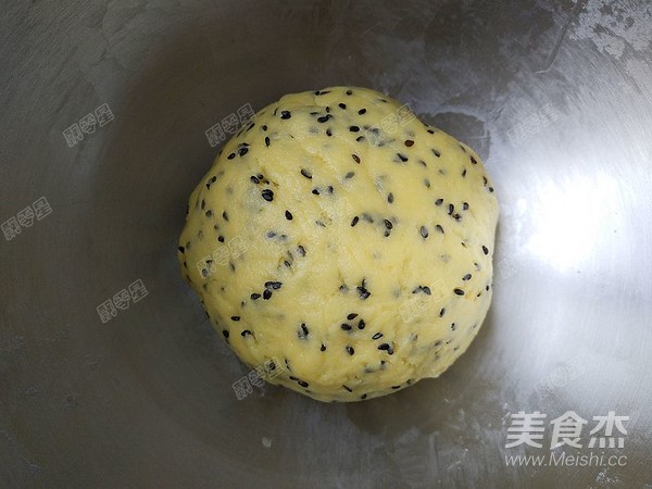 黑芝麻麻糬面包