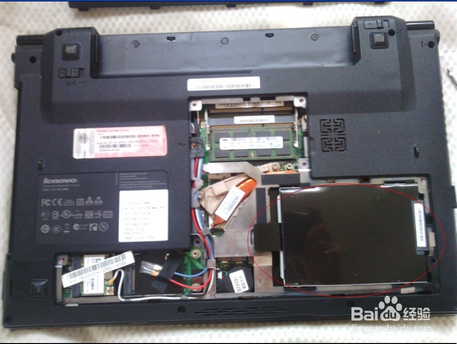 联想B40笔记本 硬盘拆装：[3]联想B40笔记本