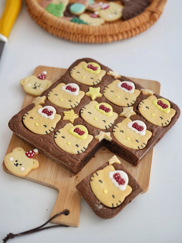 卡通布朗尼蛋糕