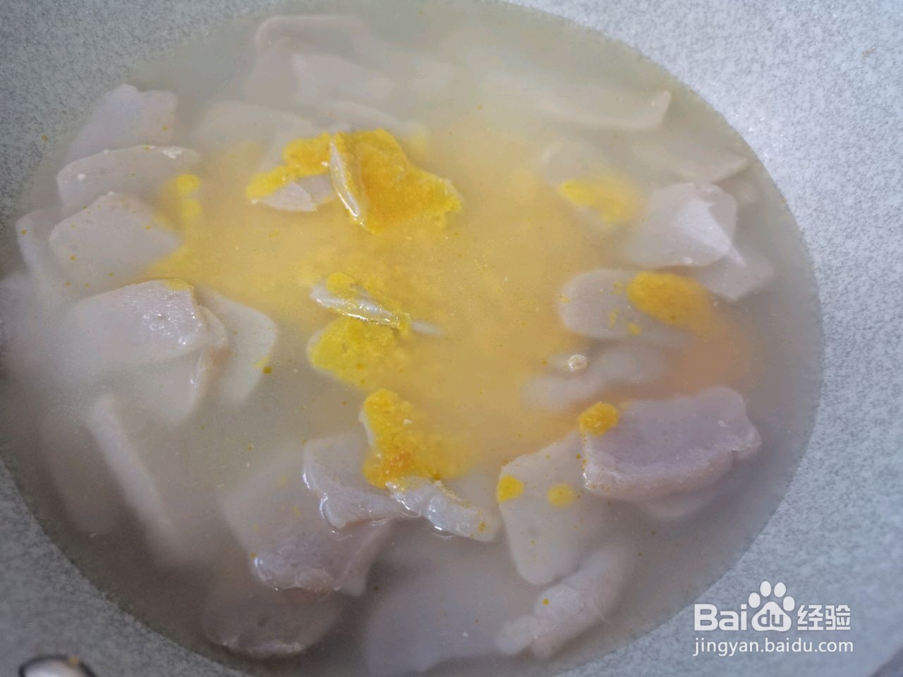 酸汤金针菇魔芋肥牛卷怎么做