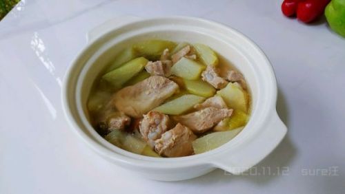 姜果洋瓜排骨汤