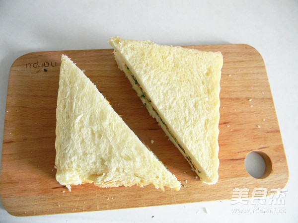 蔬菜鸡蛋三明治