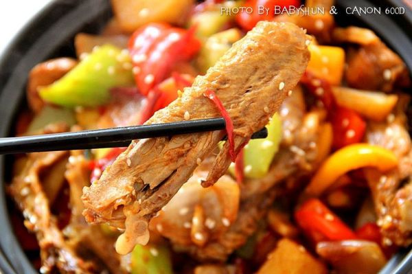 时蔬干锅辣鸭#食光社干锅鸭#