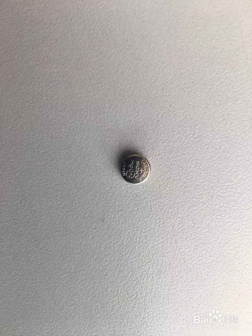 石英手表如何自行更换电池