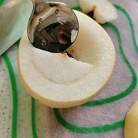 秋季润肺冰糖雪梨怎么做？