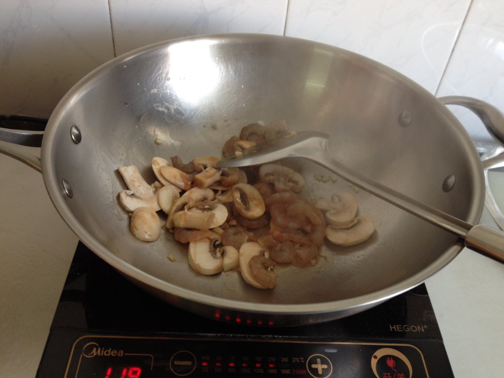 蒜香虾仁娃娃菜怎么做吃货们快戳这里!