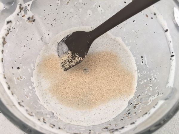 黑芝麻牛奶馒头