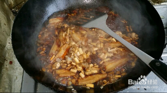 家庭秘制卤肉饭