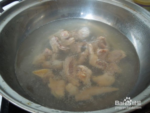 海底椰虫草花炖鸡汤的做法