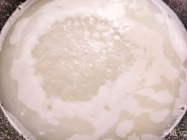 乐食浓汤鲜味煲