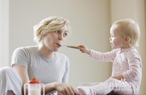 如何给宝宝断奶最科学