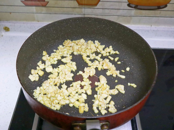 鸡丁肉酱螺丝意面