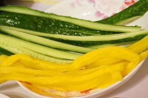 怎么做简易的紫菜包饭