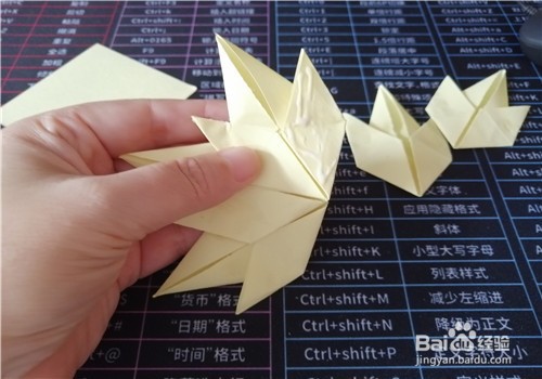 秋天的落叶怎么折