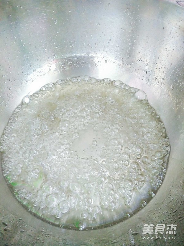 冰糖葫芦的做法