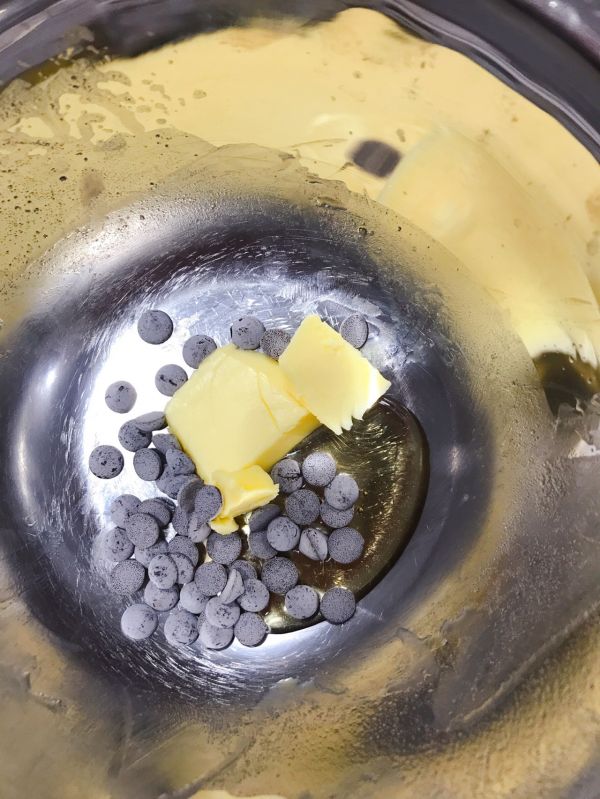 网红夏威夷果巧克力脆脆