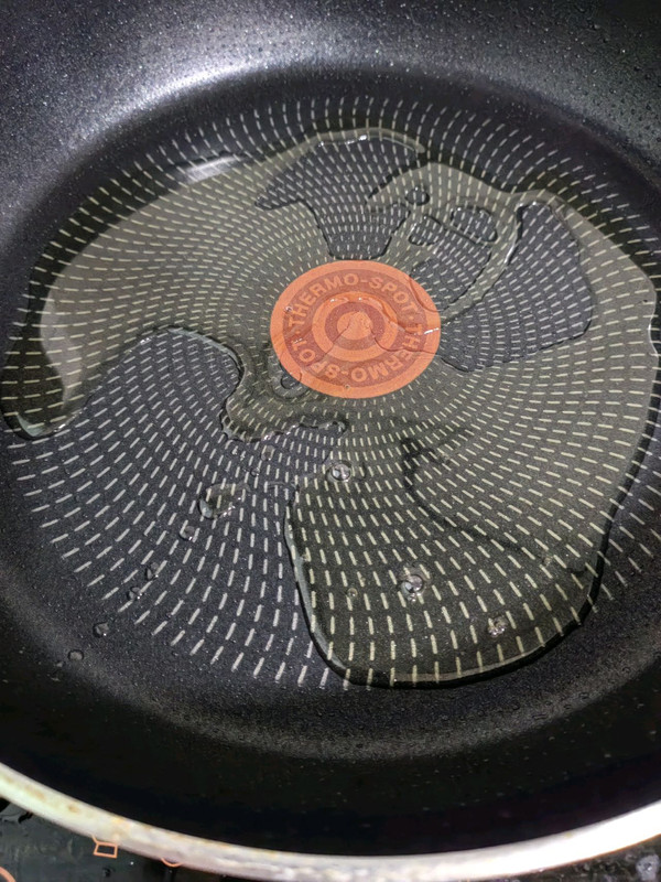 酸菜水豆腐鱼头煲