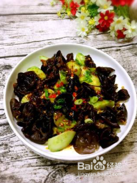 新鲜白木耳的处理及食用方法