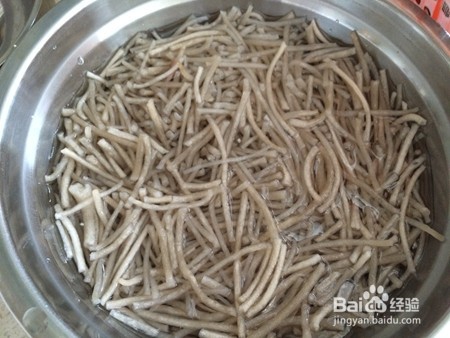 愚人家常面食之“胡萝卜大包”