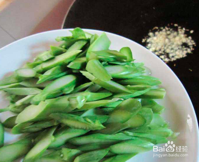 芥蓝菜怎么做营养又好吃?