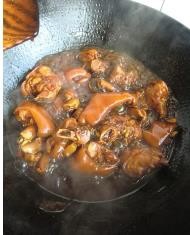 红烧猪蹄的家常做法